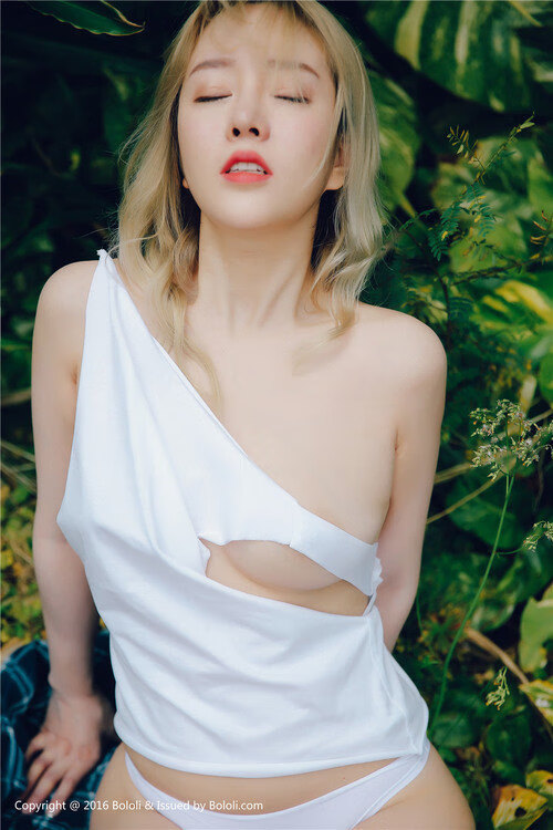 当巴伐利亚铁骑遇见千湖防线,奥亚尔萨瓦尔在停战纪念赛中的永恒破晓