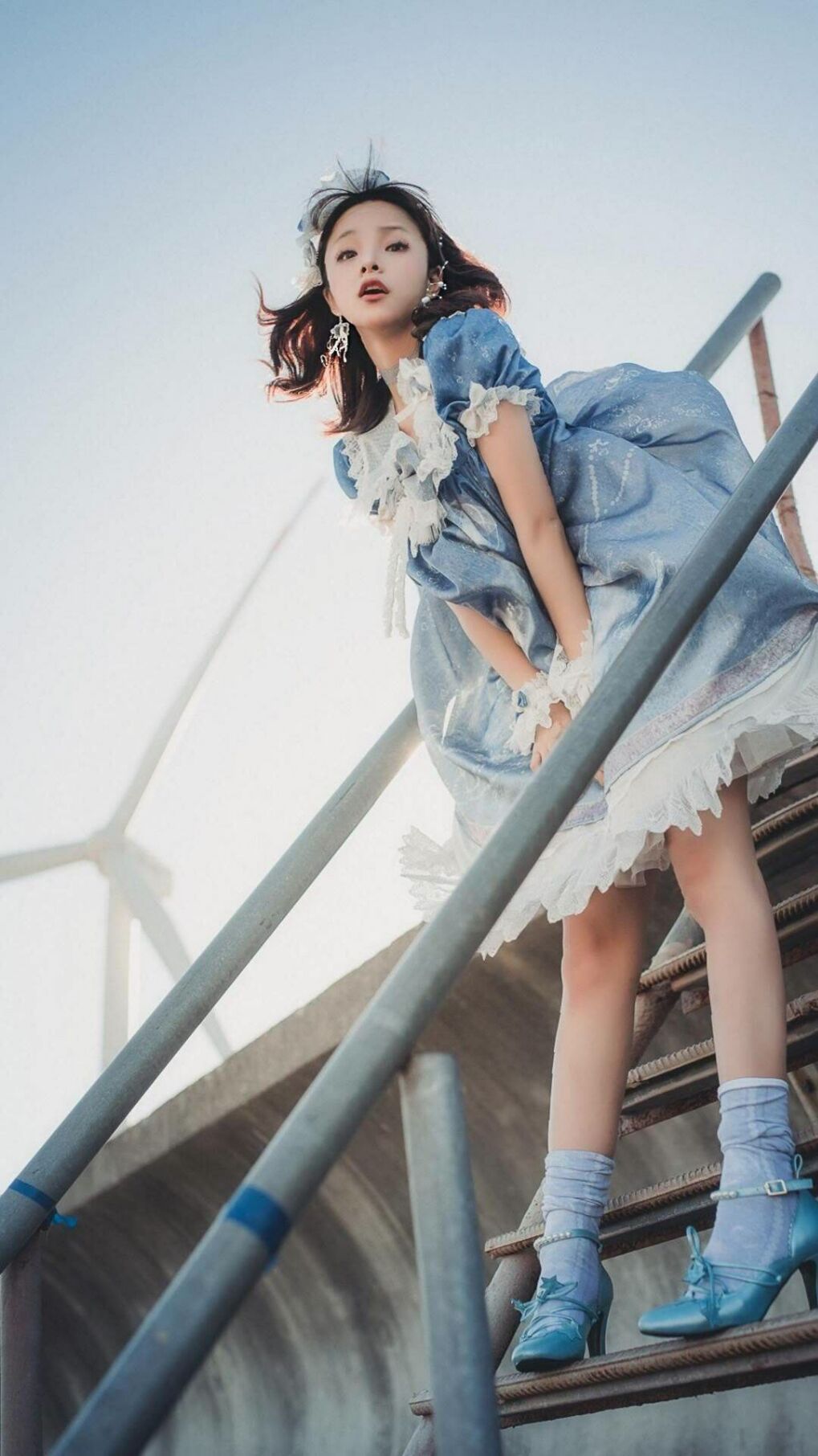 开云体育在线-蓝衣军团的复仇与七号的加冕，2026年H组，一场被C罗重写的法意恩怨